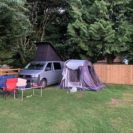 Hotel Bank Top Camping-North York Moors With Pitches For Caravans, Camper Vans And Tents Pickering Exteriér fotografie