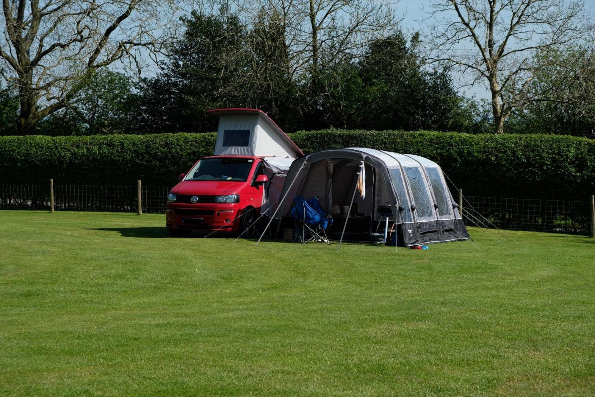 Hotel Bank Top Camping-North York Moors With Pitches For Caravans, Camper Vans And Tents Pickering Exteriér fotografie